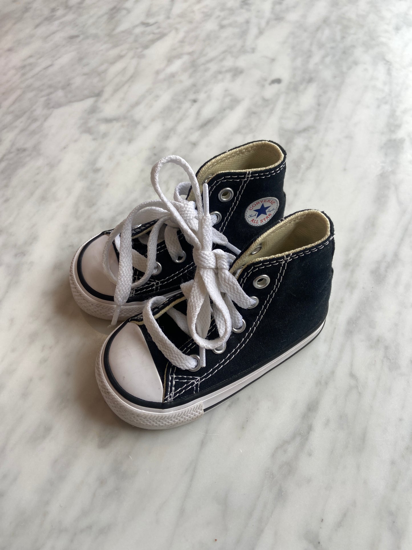 Converse Hitops (US5) Toddler